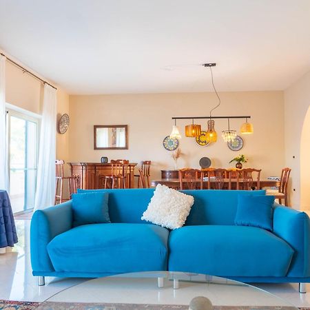 Villa Palma - Sunset Sea Views With Pool, Jacuzzi, Sauna And Games Room Mellieha Bagian luar foto