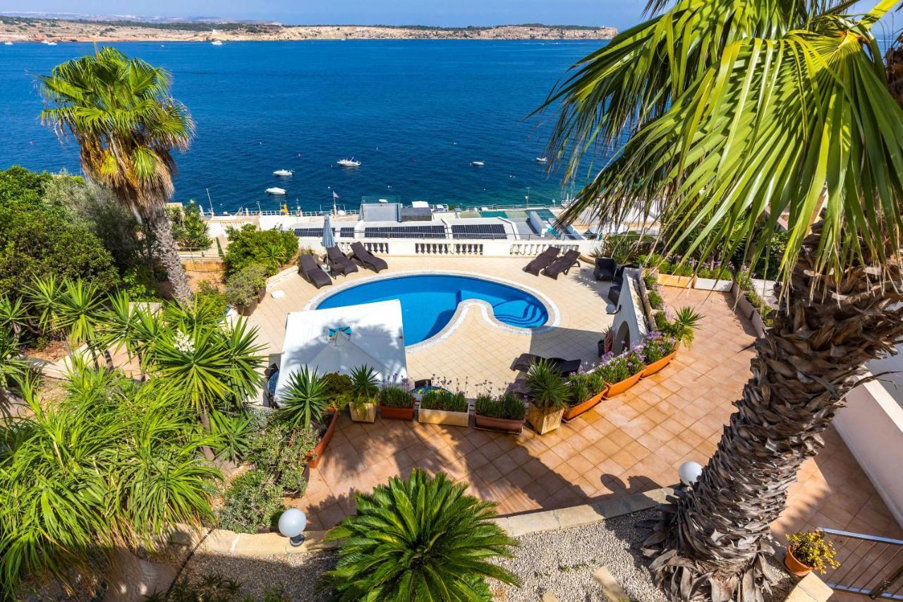 Villa Palma - Sunset Sea Views With Pool, Jacuzzi, Sauna And Games Room Mellieha Bagian luar foto